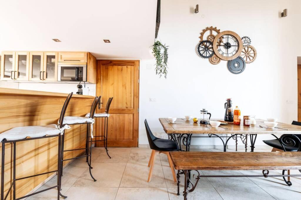 Le Pegue Chez Dabin - La Roche St Secret - 10Persヴィラ エクステリア 写真